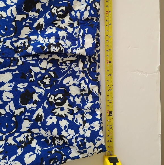 Mario Serrani Italy comfort stretch Tummy Control women's shorts sz.6 - Picture 8 of 11